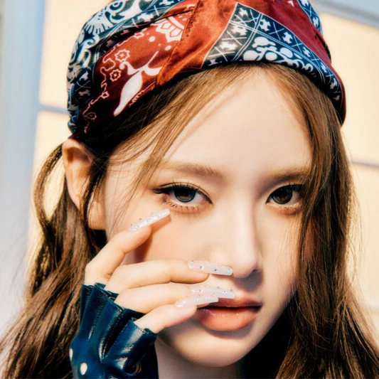 IZNA - 2ND MINI ALBUM [NOT JUST PRETTY] NFC_NEMO VER. (6 VERSIONS) - Image 4
