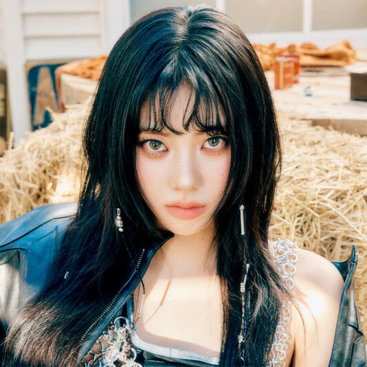 IZNA - 2ND MINI ALBUM [NOT JUST PRETTY] NFC_NEMO VER. (6 VERSIONS) - Image 5
