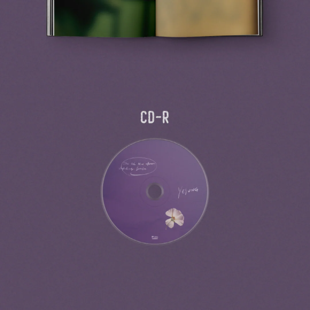 YESUNG - 5TH MINI ALBUM [UNFADING SENSE] (SPECIAL VER.) - Image 3